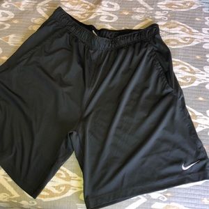 Men’s Nike Dri-Fit Shorts Size XL